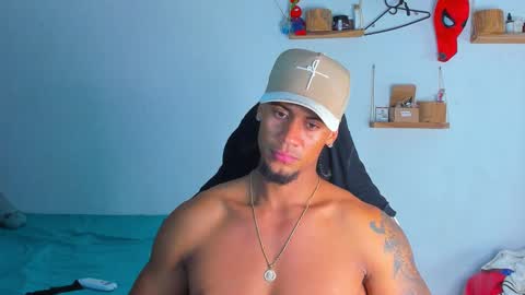 Snapshot of dylan_jake1 chatting on February 3, 2026, 11:21 pm Dylan online show from February 3, 2026, 11:21 pm