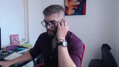 dylanhot10 online show from February 4, 2025, 7:55 pm