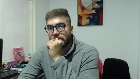 dylanhot10 online show from February 7, 2025, 2:08 am