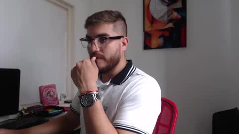 dylanhot10 online show from February 10, 2025, 7:49 pm