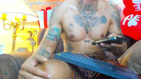 D Y L A N online show from February 9, 2025, 1:14 pm