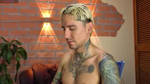 D Y L A N online show from October 18, 2025, 9:26 pm