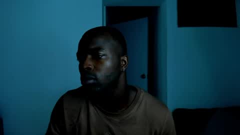 Dylan Taylor online show from April 17, 2026, 11:24 am