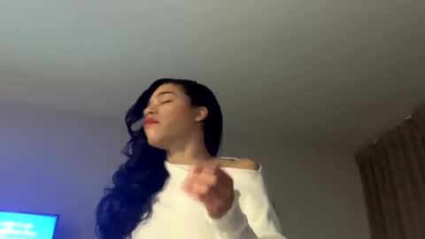 Snapshot of dynasty313 chatting on January 8, 2025, 4:34 am Dynasty online show from January 8, 2025, 4:34 am