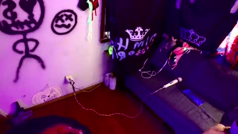 Kryztal Klear Jaxx online show from February 26, 2025, 10:31 pm