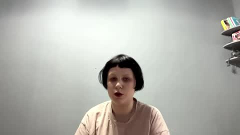 Snapshot of earthascritchfield chatting on May 10, 2026, 4:23 pm Rina online show from May 10, 2026, 4:23 pm