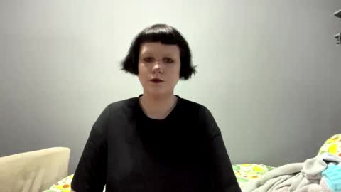 Snapshot of earthascritchfield chatting on May 14, 2026, 4:47 pm Rina online show from May 14, 2026, 4:47 pm