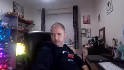 eastmidssoul online show from December 18, 2025, 8:20 am