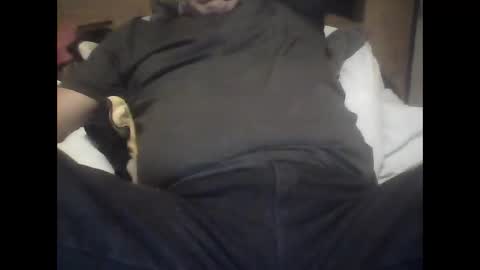 Snapshot of easye4015 chatting on October 15, 2025, 8:14 am Easye online show from October 15, 2025, 8:14 am