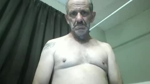 Snapshot of easye4015 chatting on March 30, 2026, 12:50 pm Easye online show from March 30, 2026, 12:50 pm