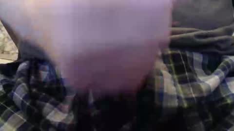 eat_a_peach2 online show from March 3, 2025, 10:52 pm