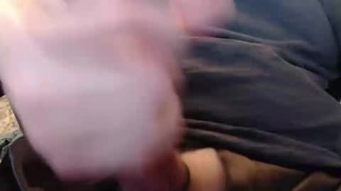 eat_a_peach2 online show from April 27, 2026, 10:52 pm