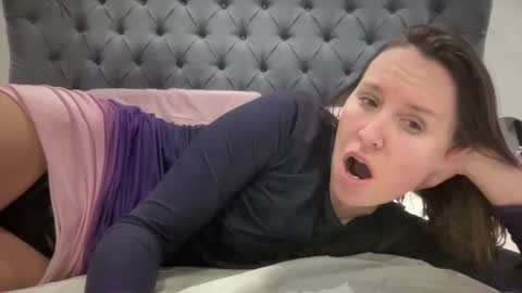 Snapshot of eatmypie69 chatting on February 10, 2025, 8:10 pm Nadia Ferreira online show from February 10, 2025, 8:10 pm