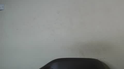 eatuupx online show from January 23, 2025, 10:32 am