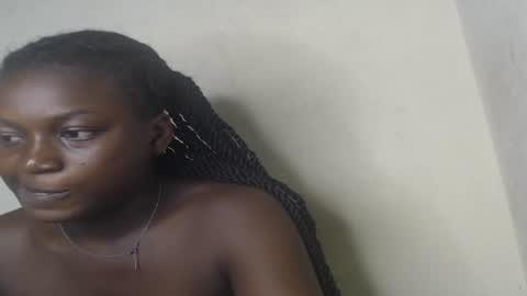 eatuupx online show from January 27, 2025, 3:18 pm