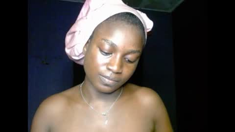 eatuupx online show from February 19, 2025, 10:53 pm