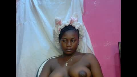 eatuupx online show from April 13, 2026, 1:22 am