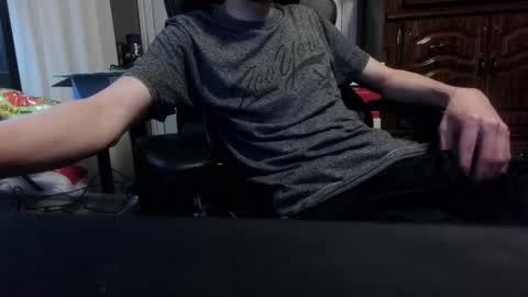 Snapshot of eazyduzit24 chatting on April 16, 2026, 7:31 am eazyduzit24 online show from April 16, 2026, 7:31 am