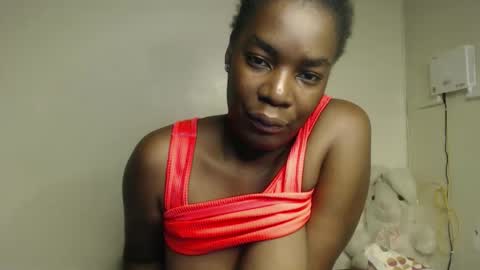 ebbonydream online show from April 12, 2026, 6:13 pm