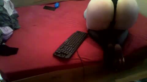 shy yoong cross online show from December 29, 2024, 10:03 pm