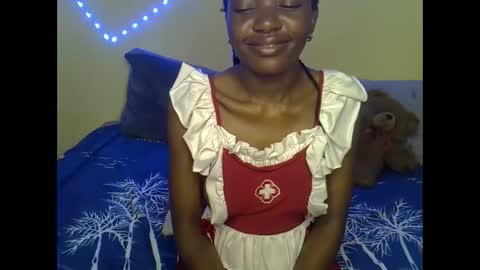Snapshot of eboniana chatting on February 3, 2025, 8:03 pm eboniana online show from February 3, 2025, 8:03 pm