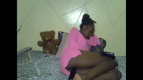 Snapshot of eboniana chatting on September 27, 2025, 12:15 am eboniana online show from September 27, 2025, 12:15 am