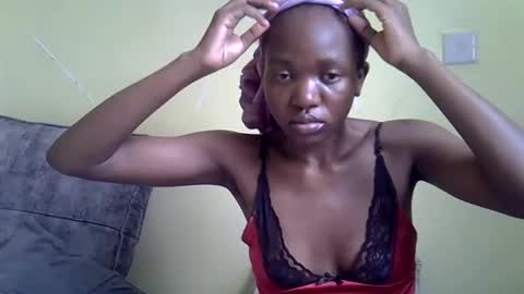 Snapshot of eboniana chatting on June 28, 2026, 6:19 am eboniana online show from June 28, 2026, 6:19 am