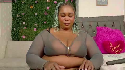 Snapshot of ebony544505 chatting on April 16, 2026, 4:57 am ANGIE online show from April 16, 2026, 4:57 am