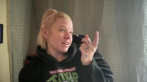 americnbarbie online show from October 6, 2025, 4:37 pm