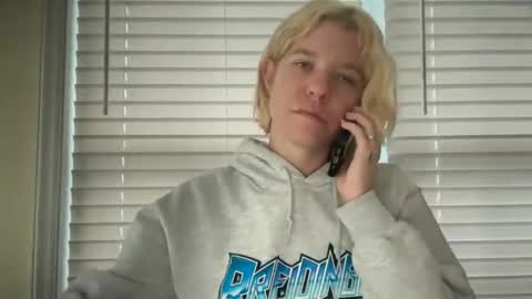 americnbarbie online show from October 23, 2025, 11:42 am