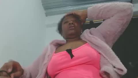 Snapshot of ebony_cristal1 chatting on April 22, 2026, 9:11 am Cristal Ebony online show from April 22, 2026, 9:11 am