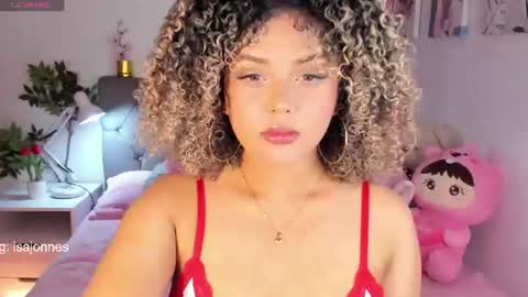 Snapshot of ebony_curly2 chatting on June 23, 2026, 8:18 pm isa online show from June 23, 2026, 8:18 pm