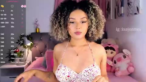 Snapshot of ebony_curly2 chatting on July 26, 2026, 9:00 pm isa online show from July 26, 2026, 9:00 pm
