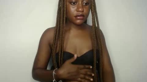 Snapshot of ebony_fatass chatting on September 8, 2025, 7:35 pm Ella online show from September 8, 2025, 7:35 pm