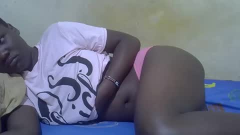 ebony_flower4 online show from November 18, 2025, 3:23 am