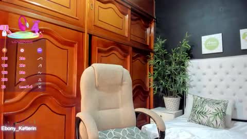 ebony_katterin online show from November 15, 2025, 11:18 am