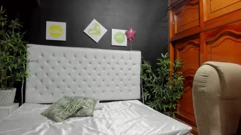 ebony_katterin online show from March 17, 2026, 11:13 am