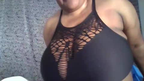 ebony_magixs online show from September 16, 2025, 9:21 am