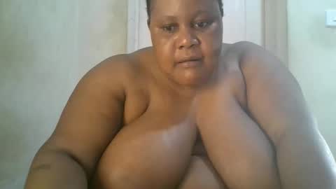 ebony_magixs online show from September 26, 2025, 8:13 pm