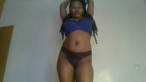 ebony_meeky online show from September 27, 2025, 5:18 pm
