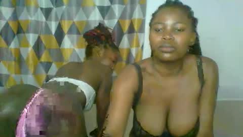 ebony_meeky online show from October 2, 2025, 6:04 pm