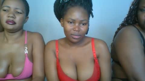 ebony_meeky online show from October 11, 2025, 5:33 pm