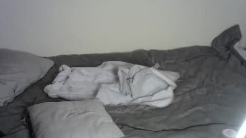 ebony merry online show from November 27, 2025, 8:38 am