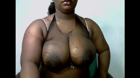 Snapshot of ebony_plumx12 chatting on September 16, 2025, 11:55 am Prisy online show from September 16, 2025, 11:55 am