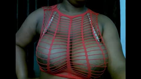 Snapshot of ebony_plumx12 chatting on October 20, 2025, 6:58 am Prisy online show from October 20, 2025, 6:58 am