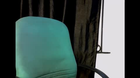 Snapshot of ebony_plumx12 chatting on October 22, 2025, 7:46 pm Prisy online show from October 22, 2025, 7:46 pm