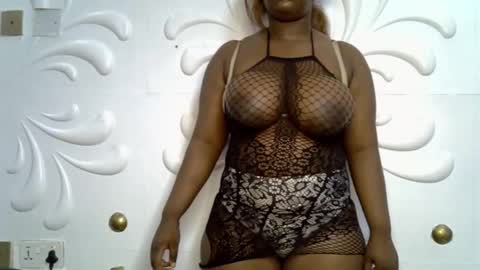 Snapshot of ebony_plumx12 chatting on November 8, 2025, 9:35 pm Prisy online show from November 8, 2025, 9:35 pm