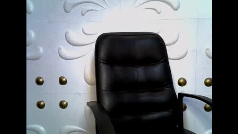 Snapshot of ebony_plumx12 chatting on November 17, 2025, 9:15 am Prisy online show from November 17, 2025, 9:15 am