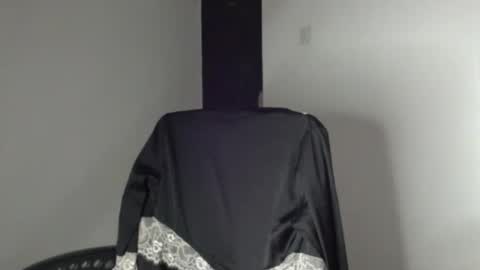 delilah online show from March 25, 2026, 7:09 pm