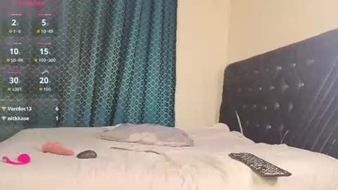 Snapshot of ebony_remy chatting on July 7, 2026, 8:24 pm ebony_remy online show from July 7, 2026, 8:24 pm